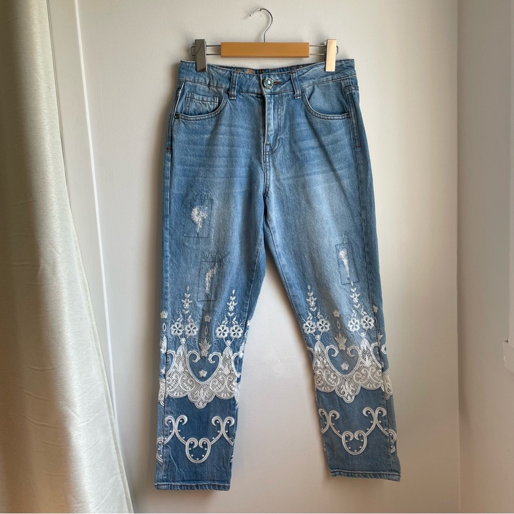 Boho Jeans with Intricate White Lace Details size 26